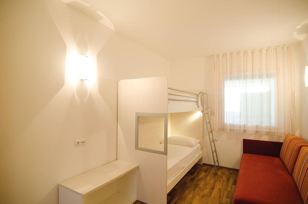 Garni Hotel Peterlinhof Кальдаро Номер фото
